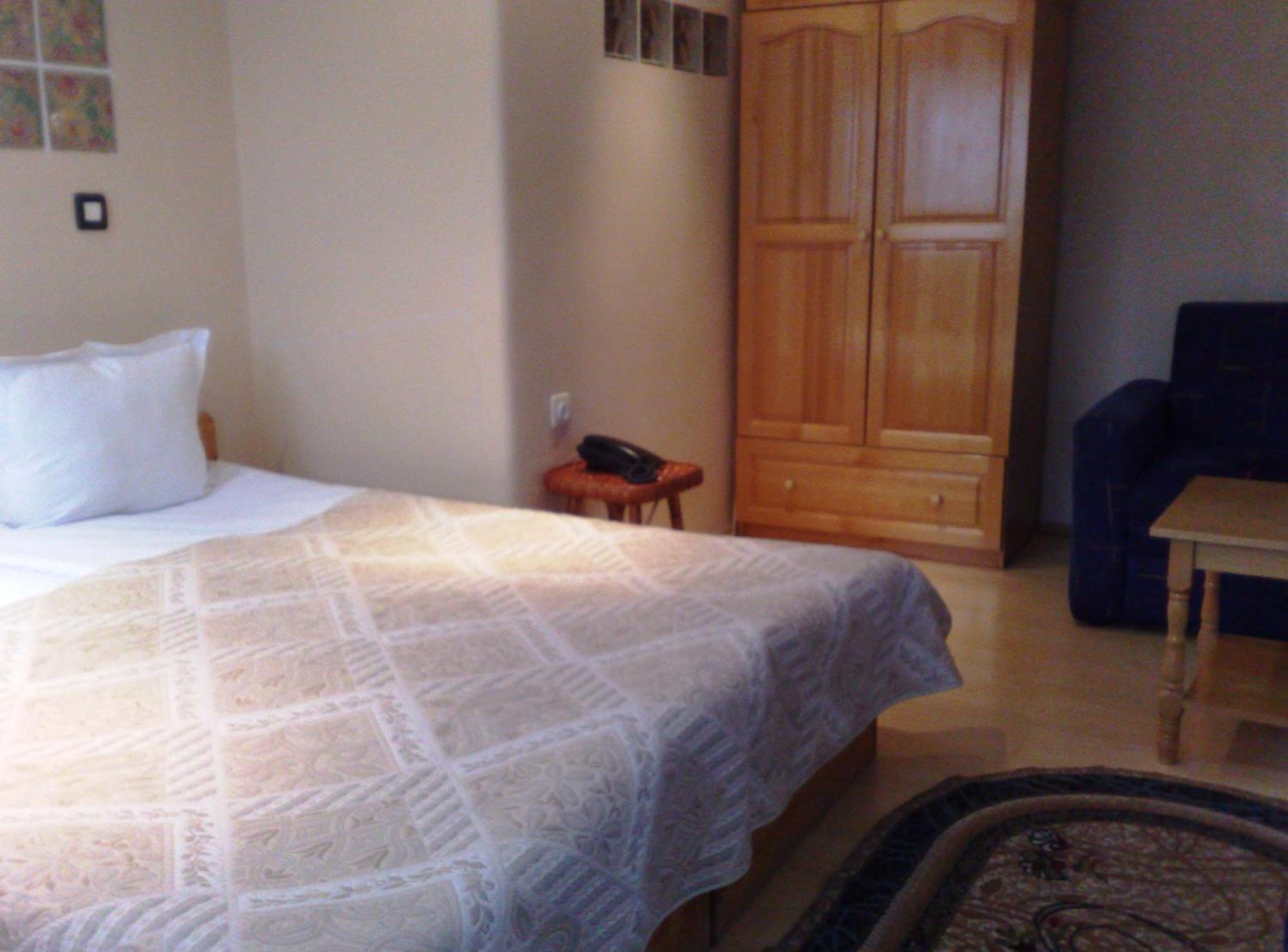 Family Hotel Sonata Samokov Ngoại thất bức ảnh